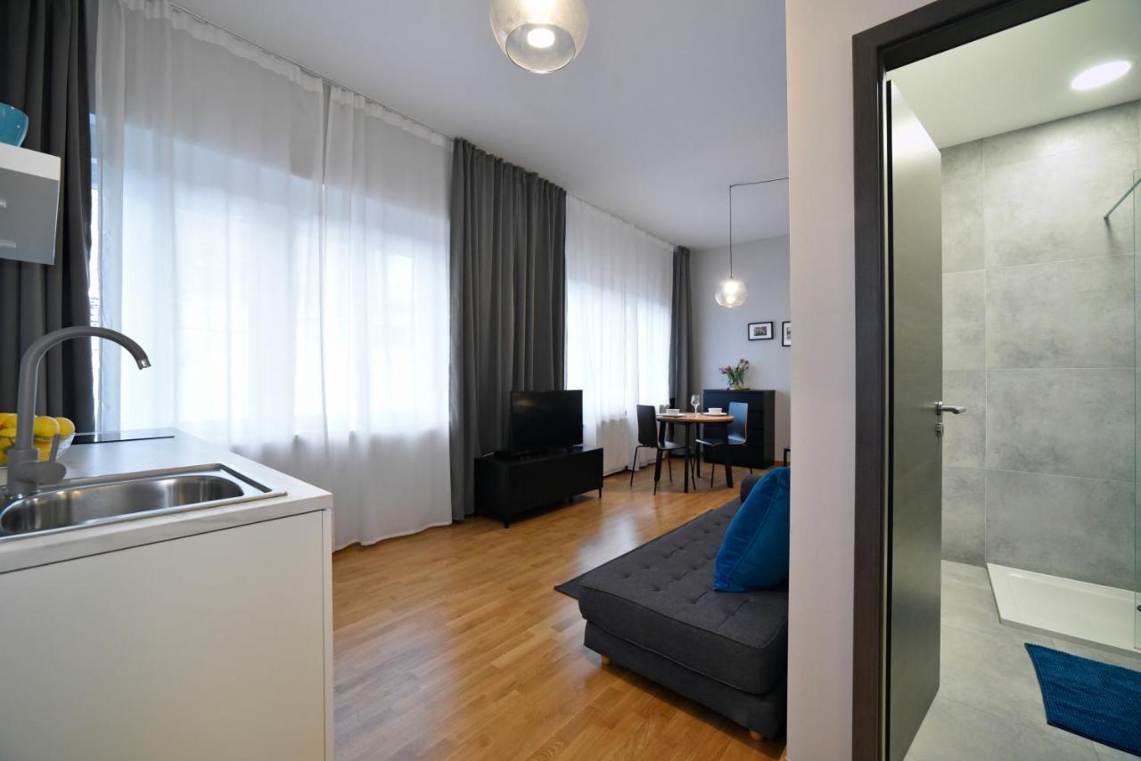 Zrinski Premium Suites & Rooms Zagreb Buitenkant foto